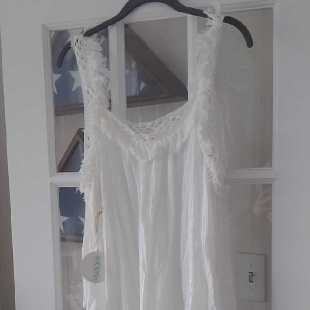 NWT Hummingbird White Cold Shoulder Semi Sheer Top